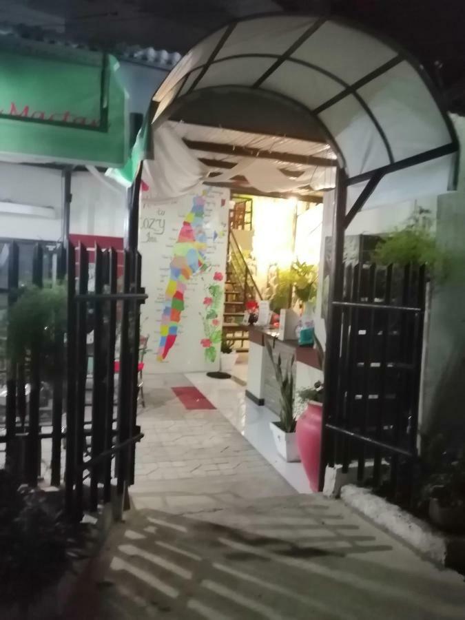 Cozy Inn Mactan Lapu-Lapu City Bagian luar foto