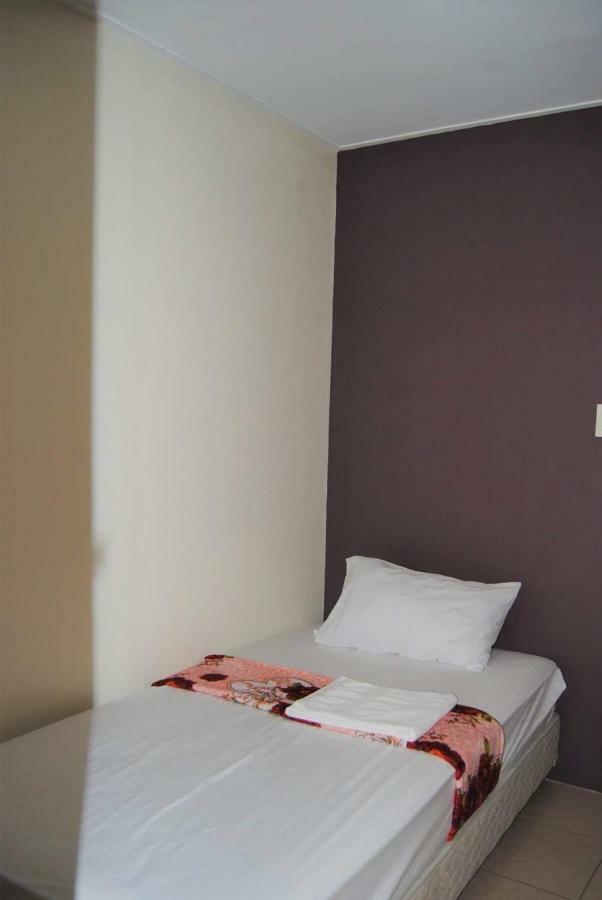 Cozy Inn Mactan Lapu-Lapu City Bagian luar foto
